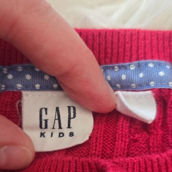 GAP Red Cable Knit Sweater - Picture 2 of 3